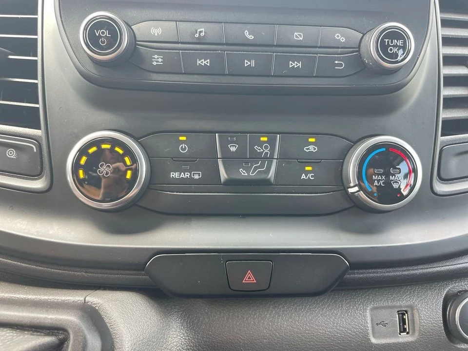 2023 Ford Transit - Image 17 of 31