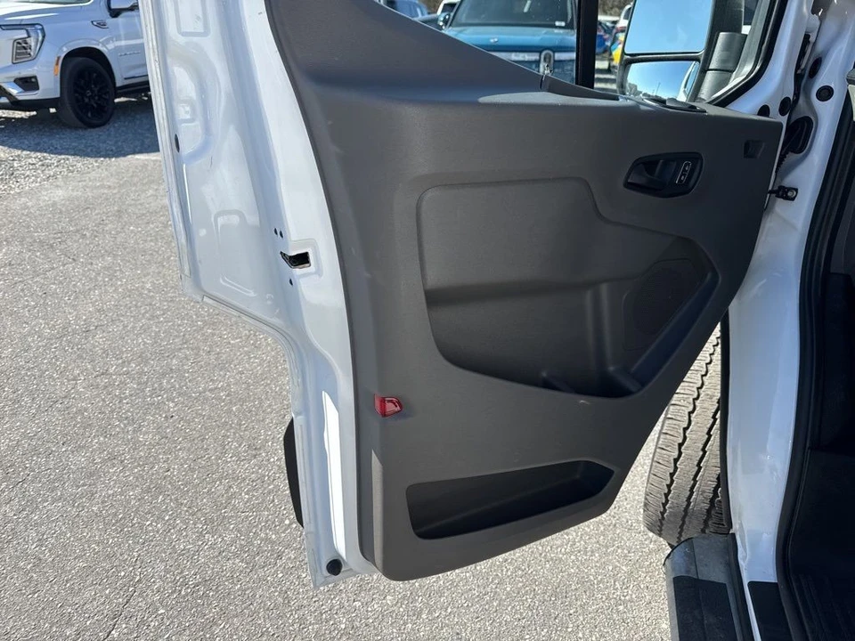 2023 Ford Transit - Image 19 of 28