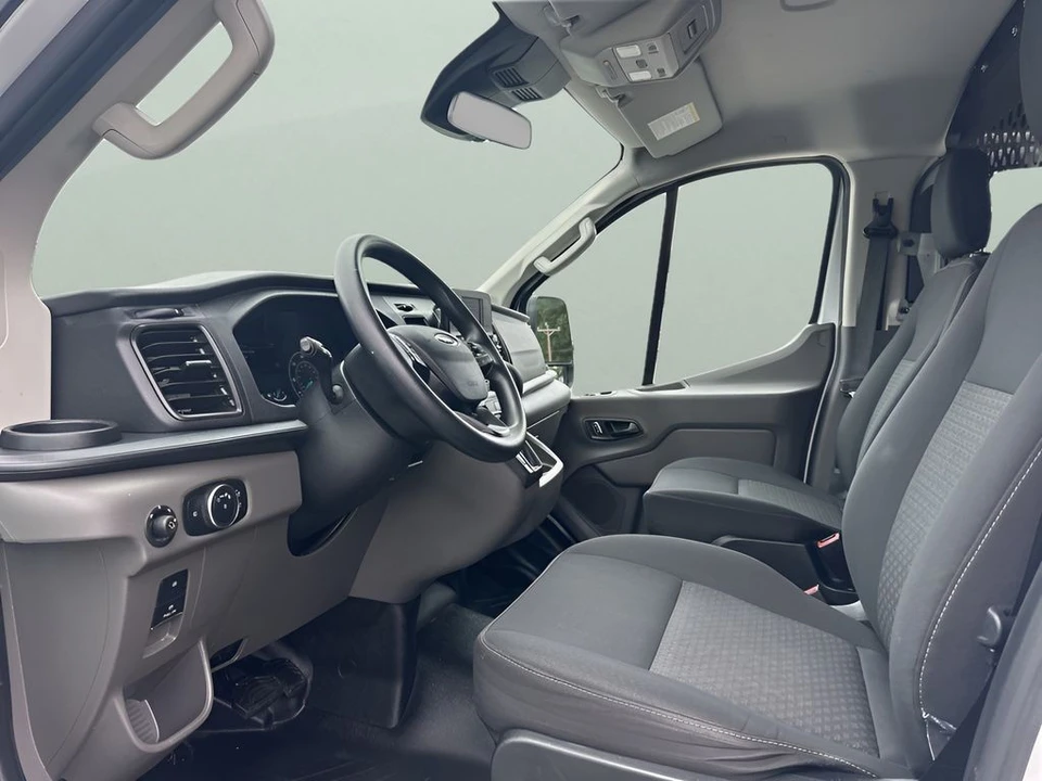 2023 Ford Transit - Image 9 of 12