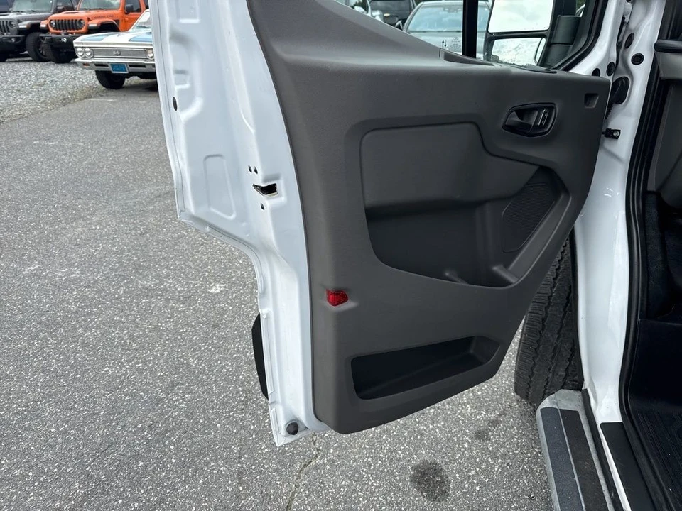 2023 Ford Transit - Image 19 of 21