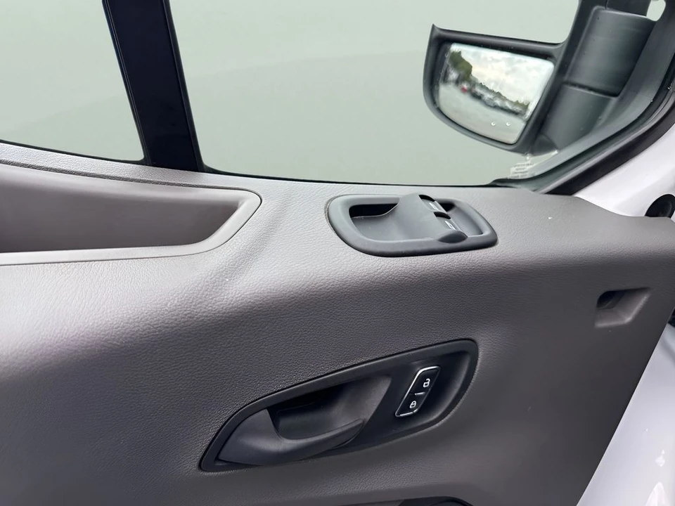 2023 Ford Transit - Image 20 of 21