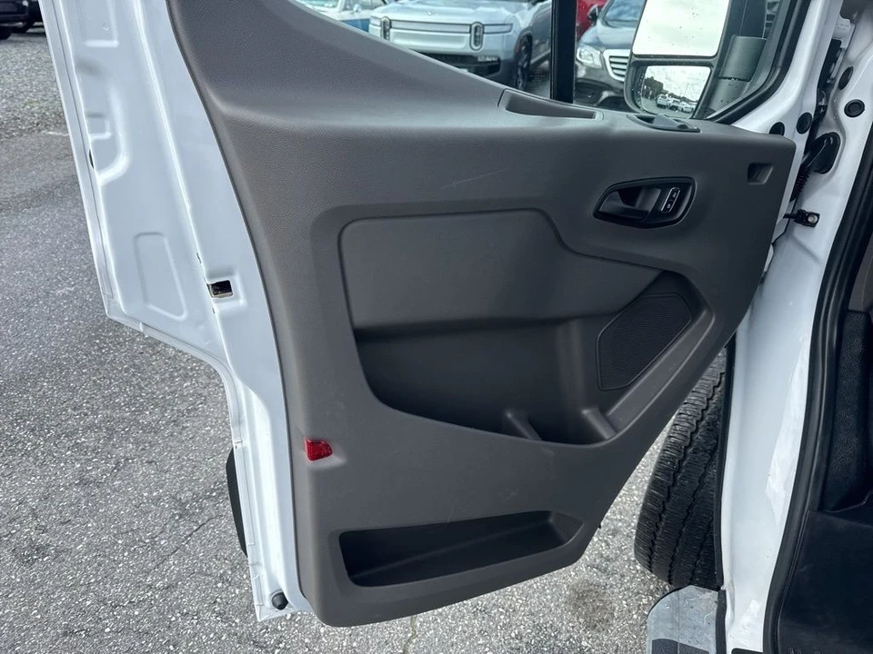 2023 Ford Transit - Image 19 of 28
