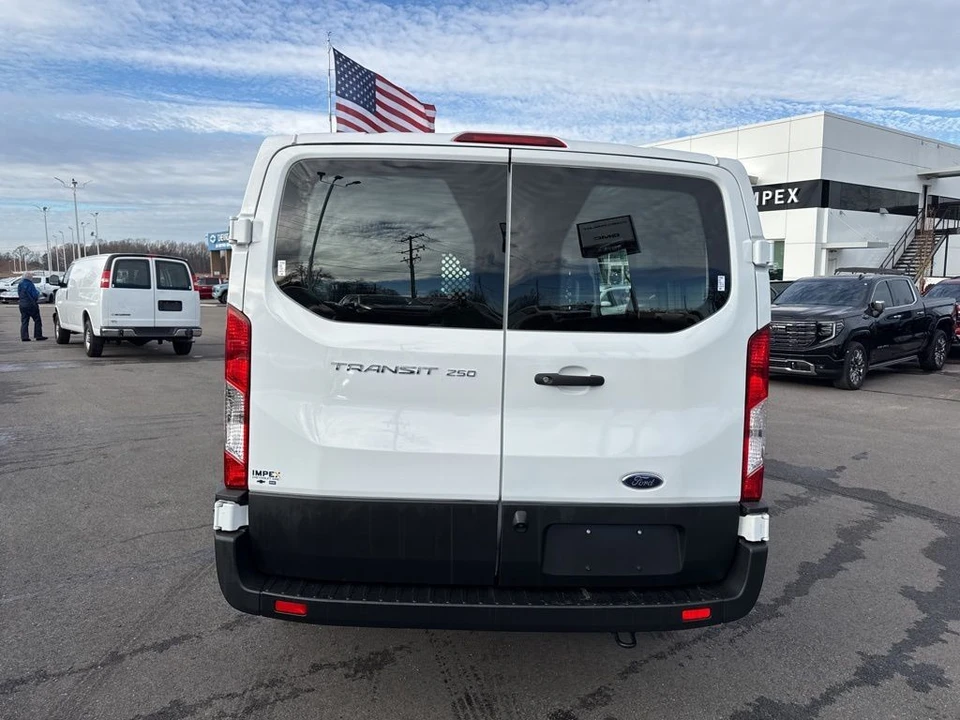 2023 Ford Transit - Image 4 of 12