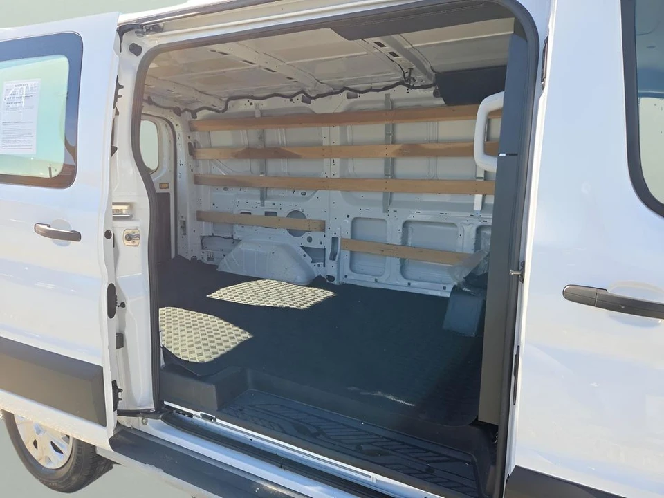 2023 Ford Transit - Image 21 of 28