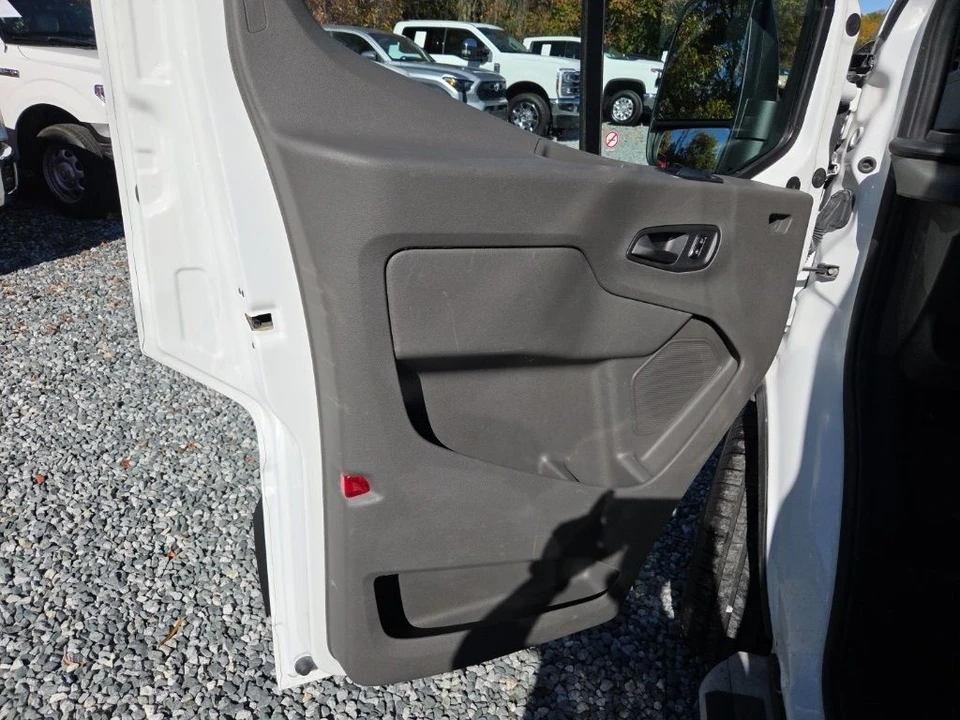 2023 Ford Transit - Image 19 of 28