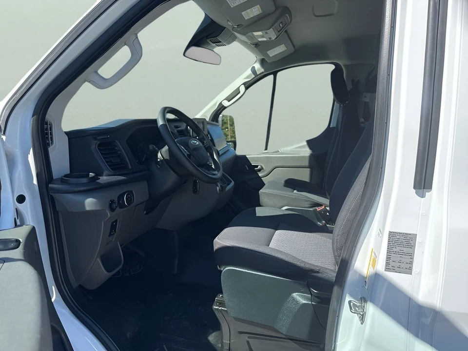 2023 Ford Transit - Image 9 of 28