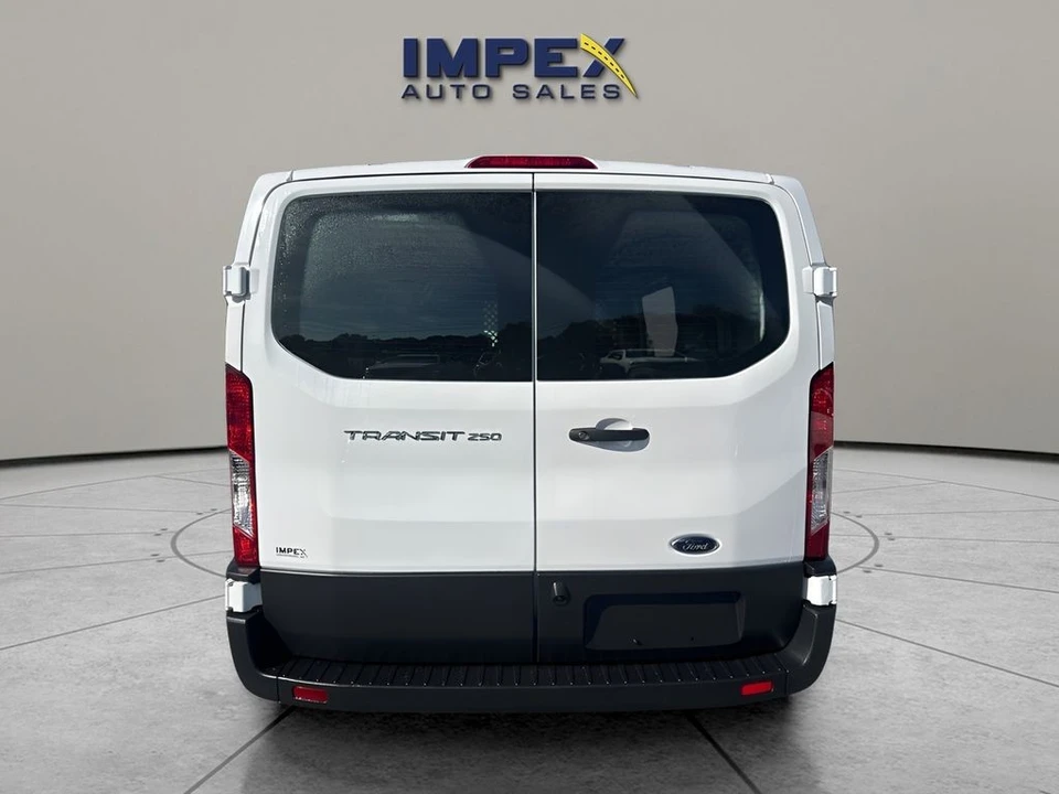 2023 Ford Transit - Image 4 of 12