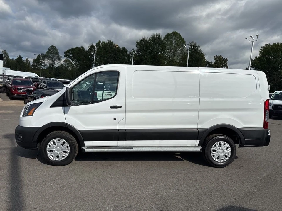 2023 Ford Transit - Image 2 of 21