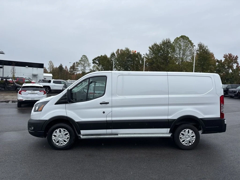 2023 Ford Transit - Image 2 of 21