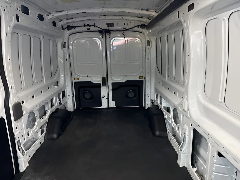 2023 Ford Transit - Image 10 of 30