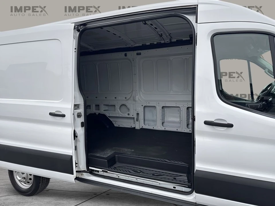 2023 Ford Transit - Image 25 of 30