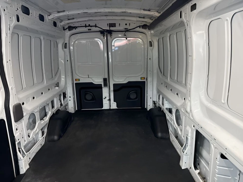 2023 Ford Transit - Image 10 of 30