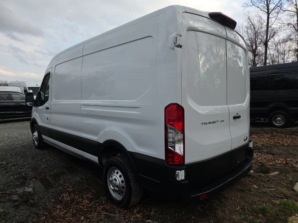2023 Ford Transit - Image 4 of 4