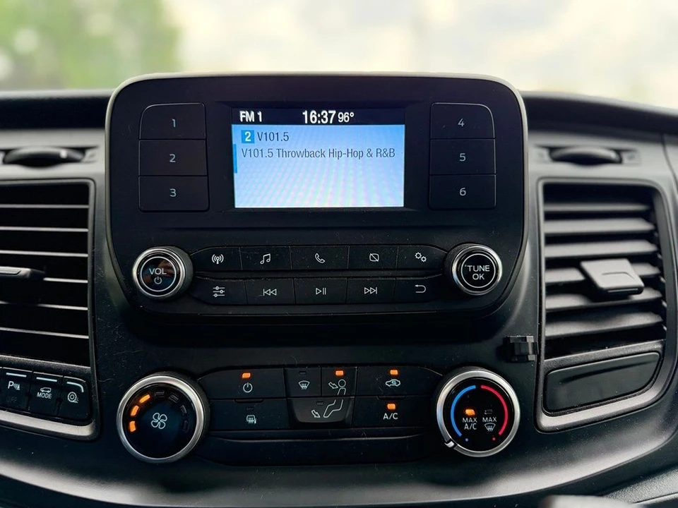 2023 Ford Transit - Image 24 of 27
