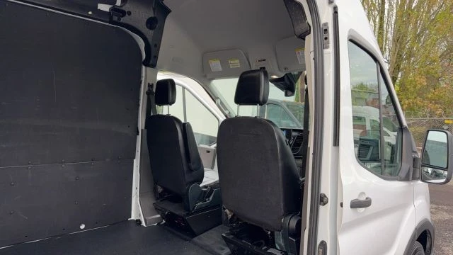2023 Ford Transit - Image 24 of 30