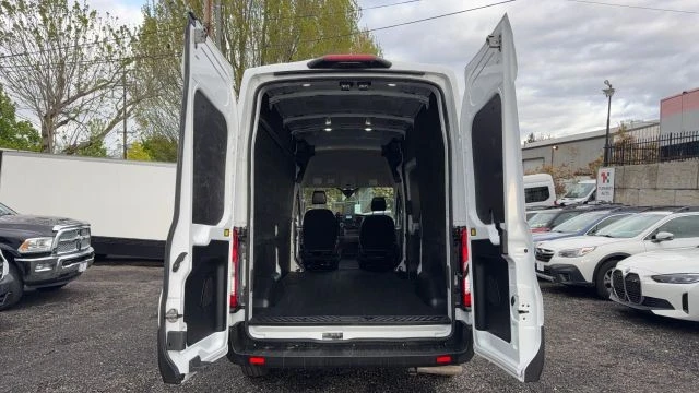 2023 Ford Transit - Image 17 of 30