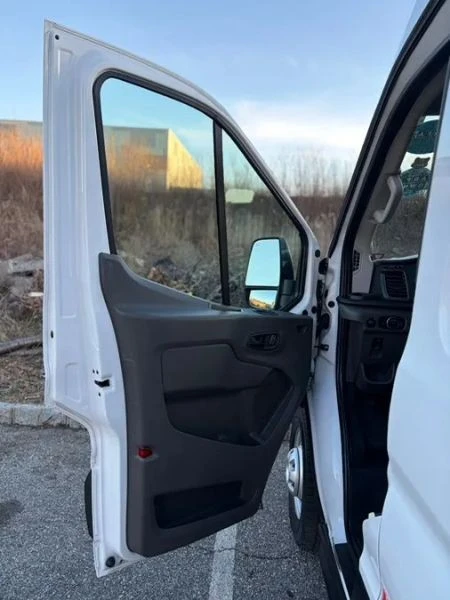 2023 Ford Transit - Image 10 of 12