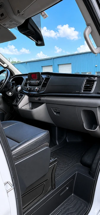 2023 Ford Transit - Image 15 of 15