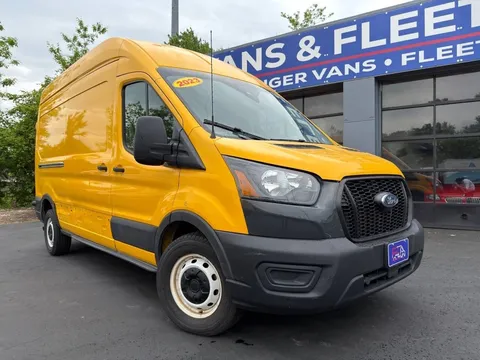 2023 Ford Transit-250 T-250