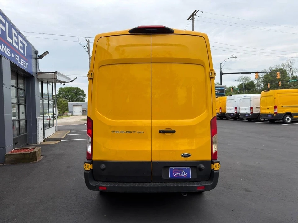 2023 Ford Transit - Image 6 of 23