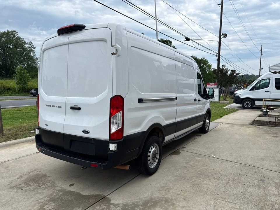 2023 Ford Transit - Image 5 of 18