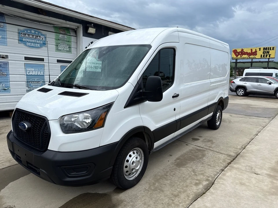 2023 Ford Transit - Image 2 of 18