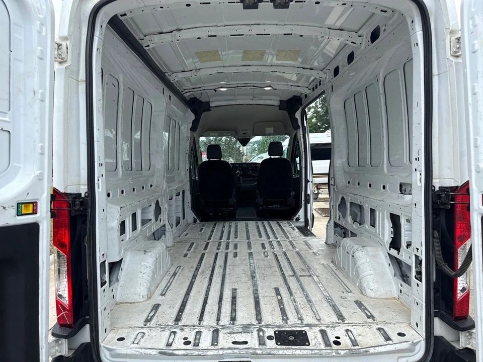 2023 Ford Transit - Image 9 of 18