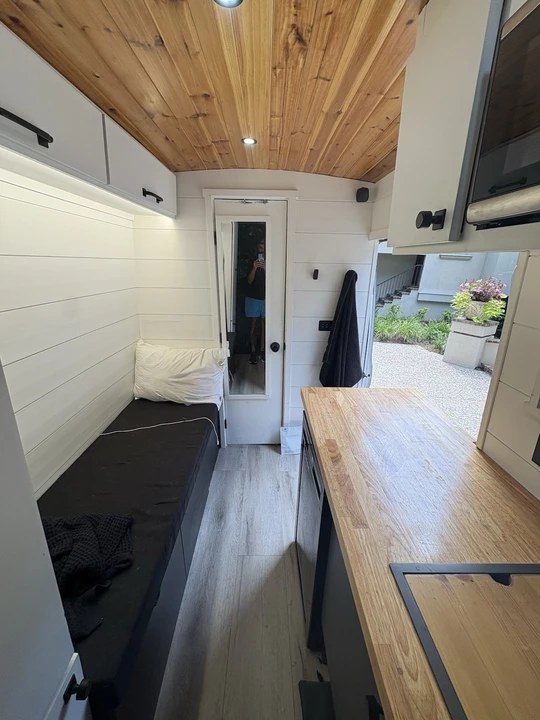 2023 Ford Transit - Image 18 of 24