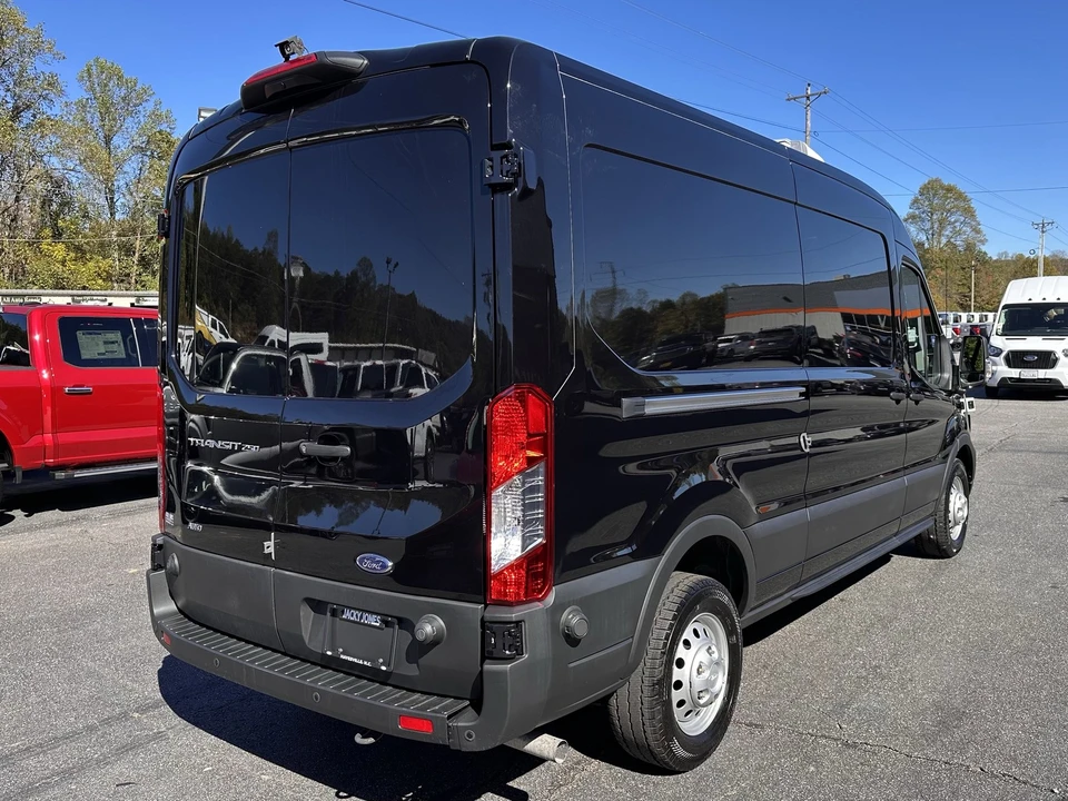2023 Ford Transit - Image 6 of 29
