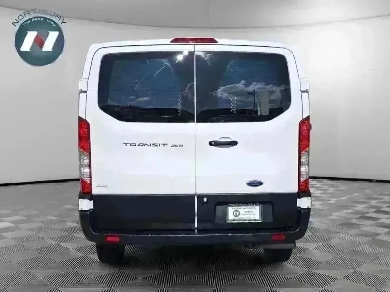 2023 Ford Transit - Image 4 of 12