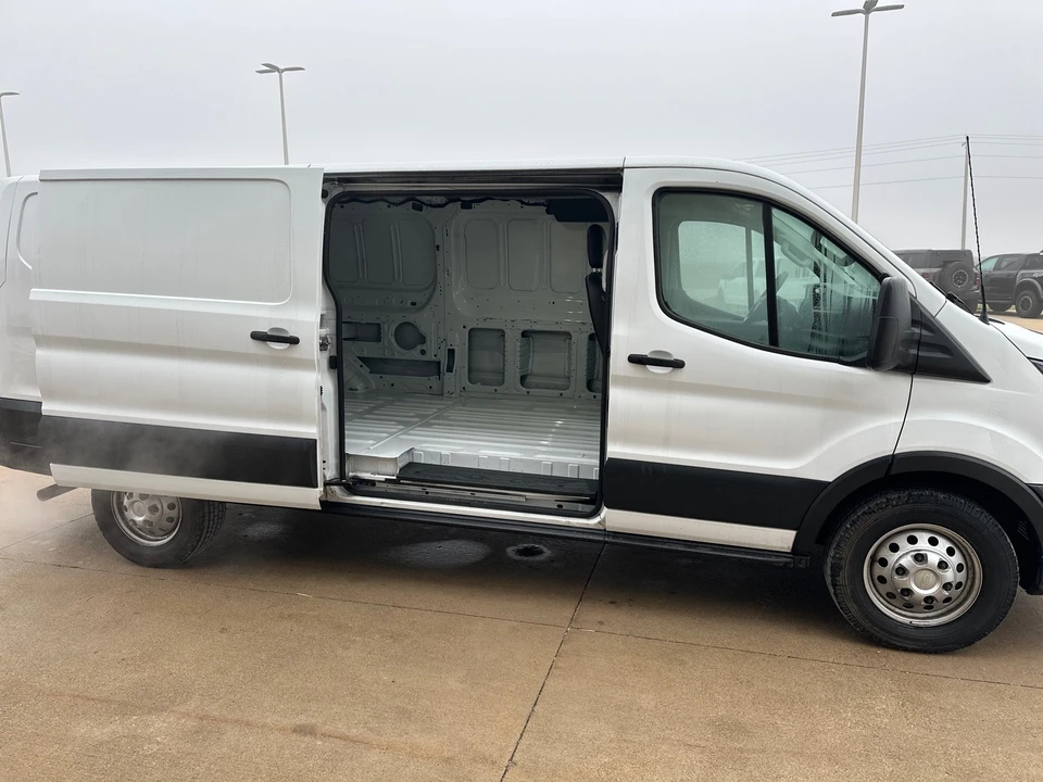 2023 Ford Transit - Image 20 of 21