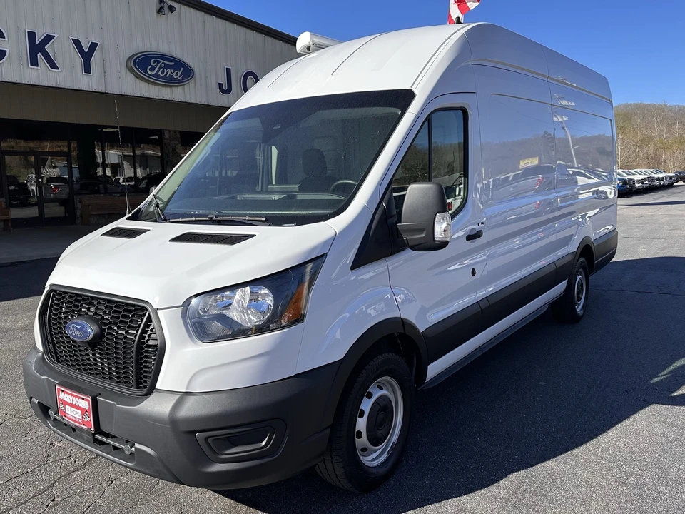 2023 Ford Transit - Image 2 of 30