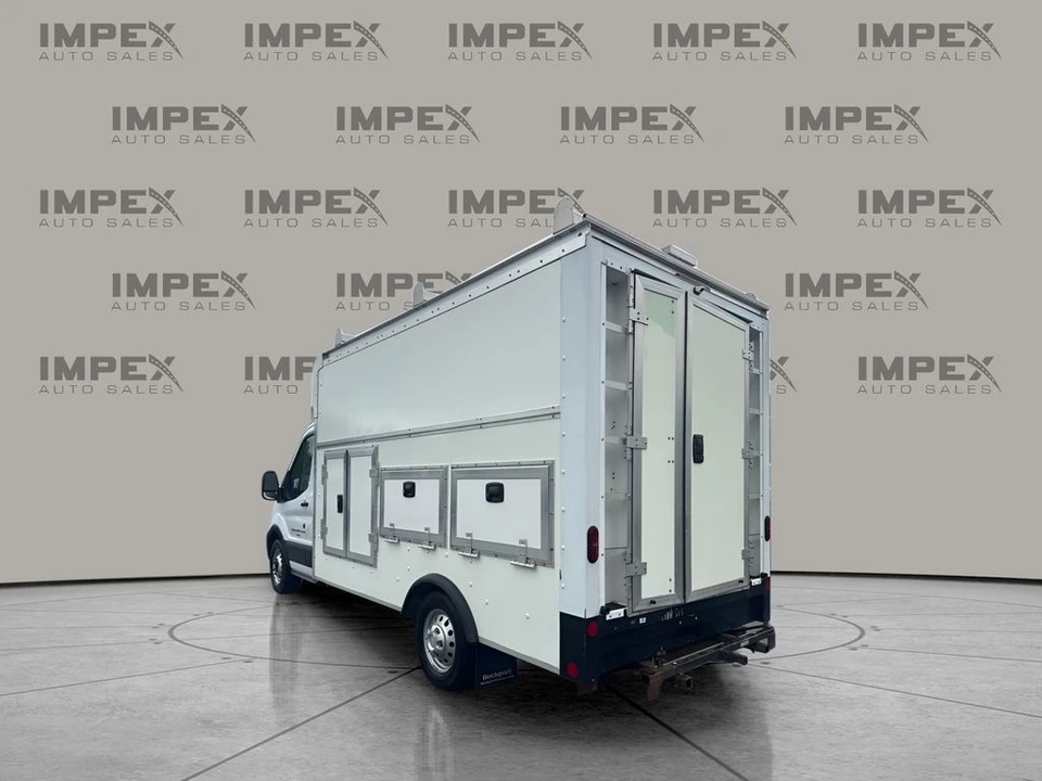 2023 Ford Transit - Image 2 of 14