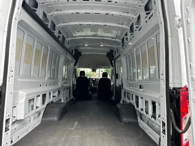 2023 Ford Transit - Image 8 of 12