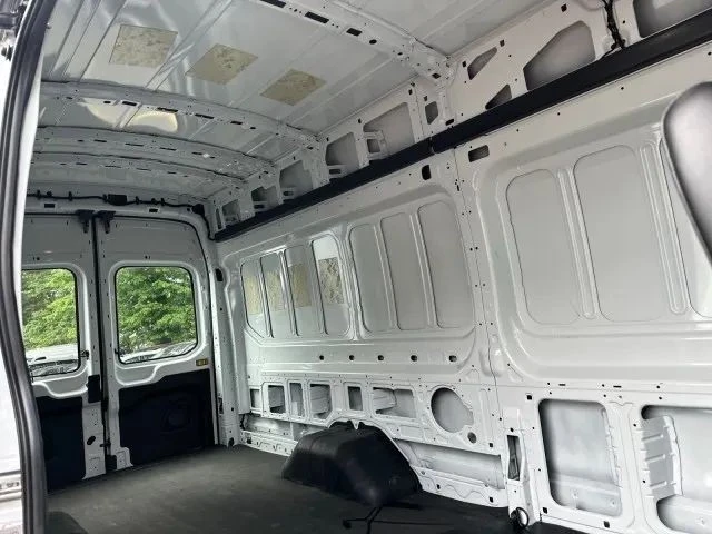 2023 Ford Transit - Image 11 of 12