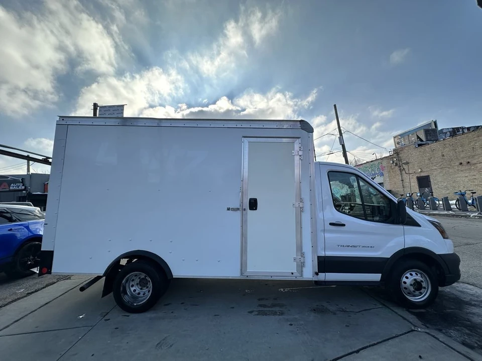 2023 Ford Transit - Image 10 of 21