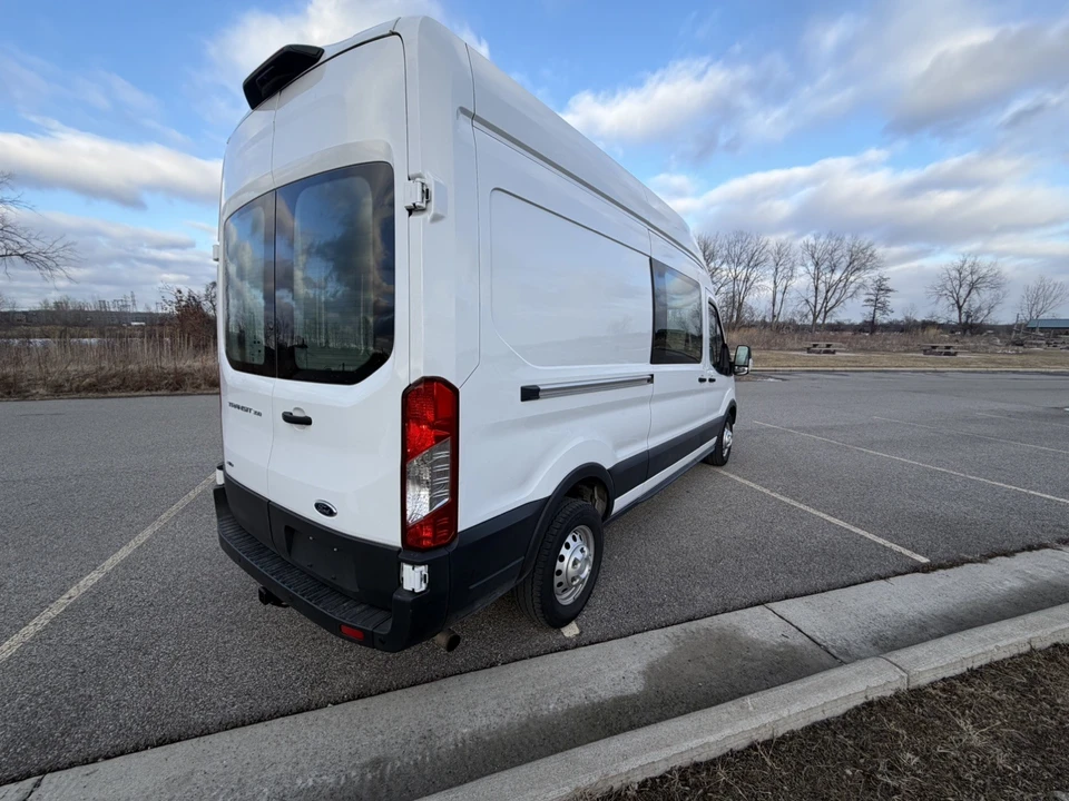 2023 Ford Transit - Image 9 of 31