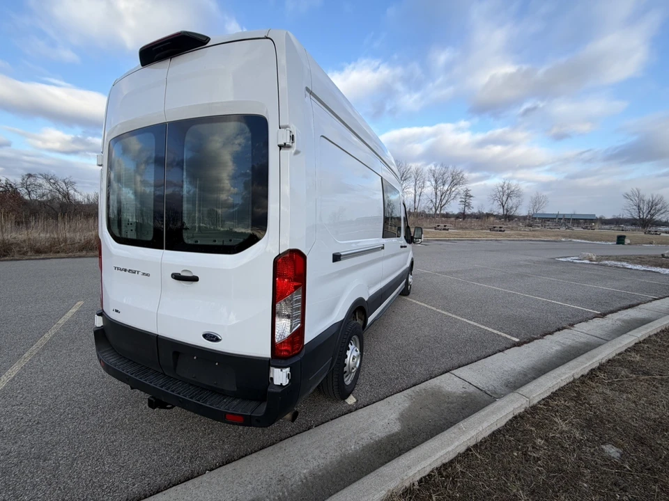2023 Ford Transit - Image 14 of 31