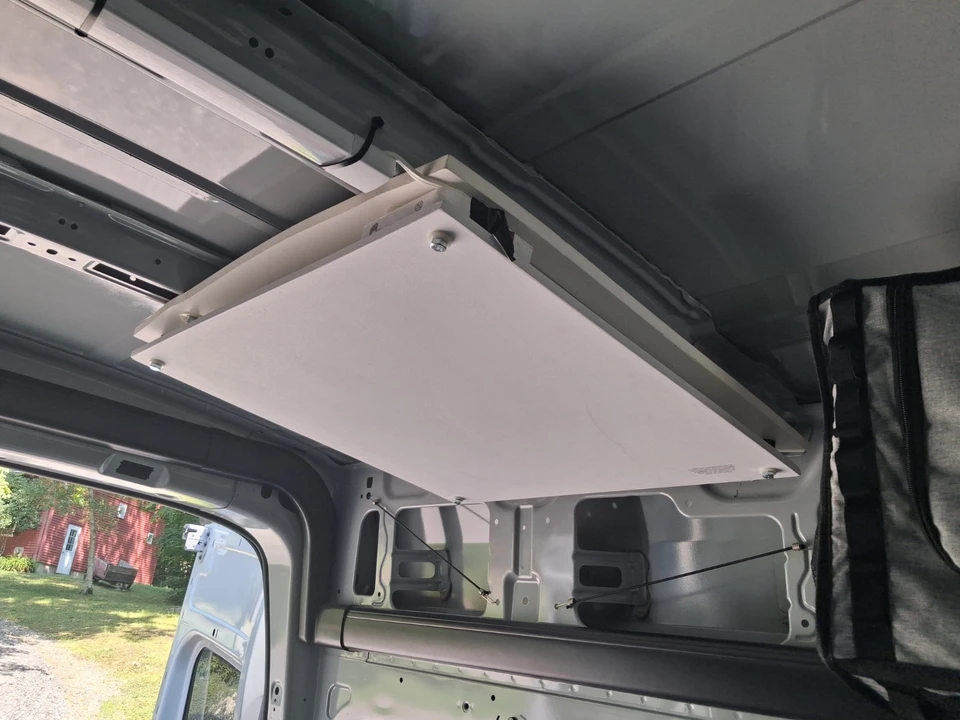 2023 Ford Transit - Image 16 of 31
