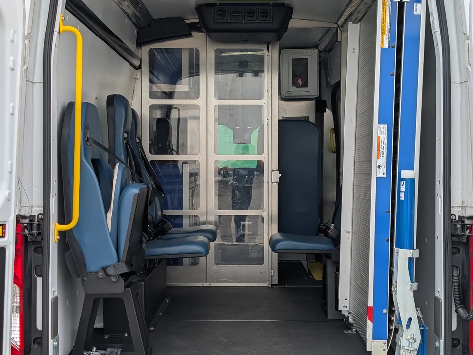 2023 Ford Transit - Image 23 of 31
