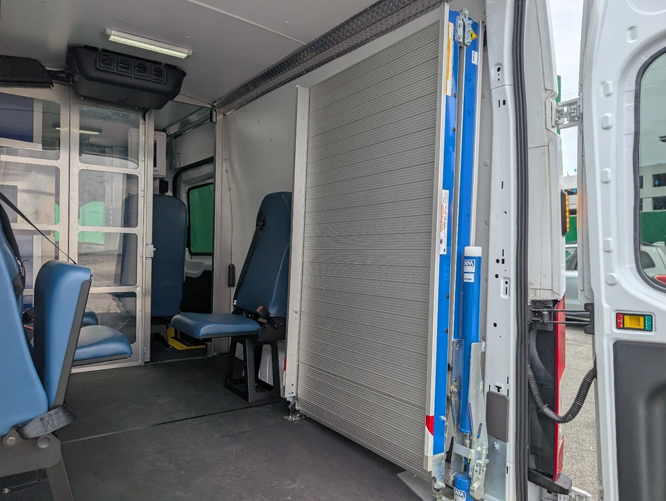 2023 Ford Transit - Image 27 of 31
