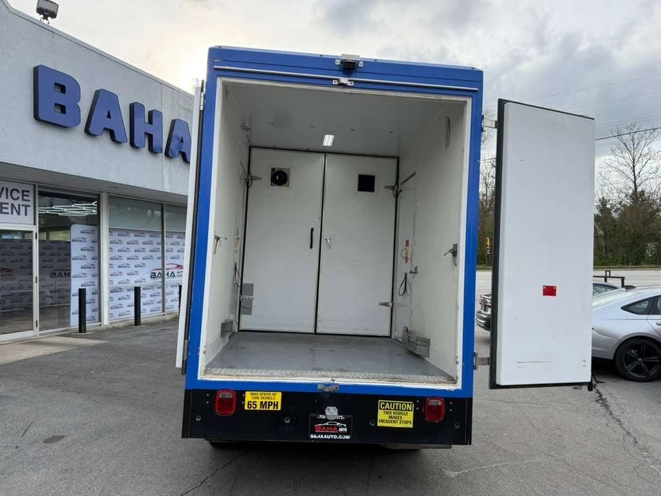 2023 Ford Transit - Image 24 of 31