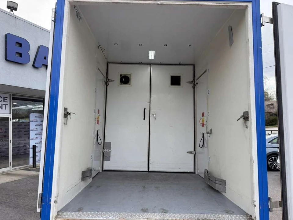2023 Ford Transit - Image 25 of 31