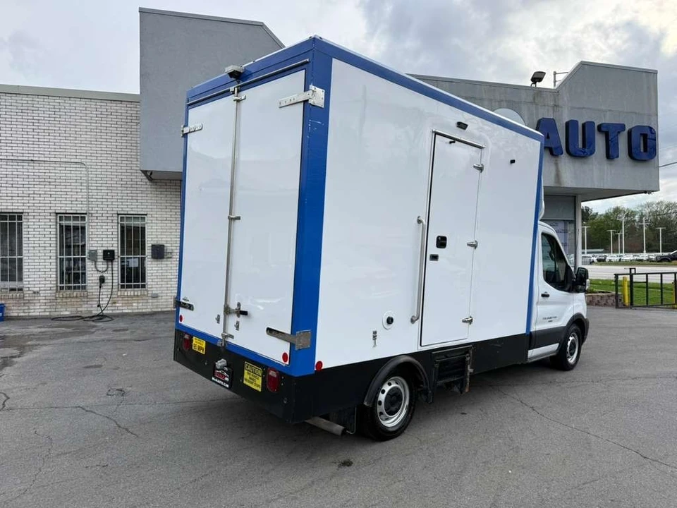 2023 Ford Transit - Image 4 of 31