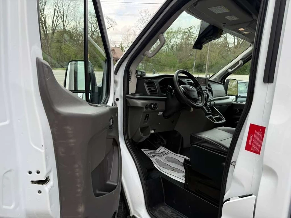 2023 Ford Transit - Image 14 of 31
