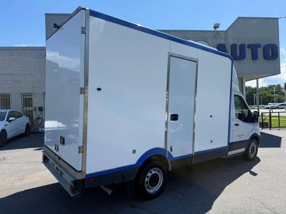 2023 Ford Transit - Image 5 of 31