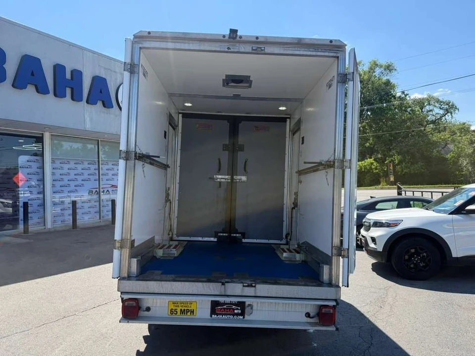 2023 Ford Transit - Image 27 of 31