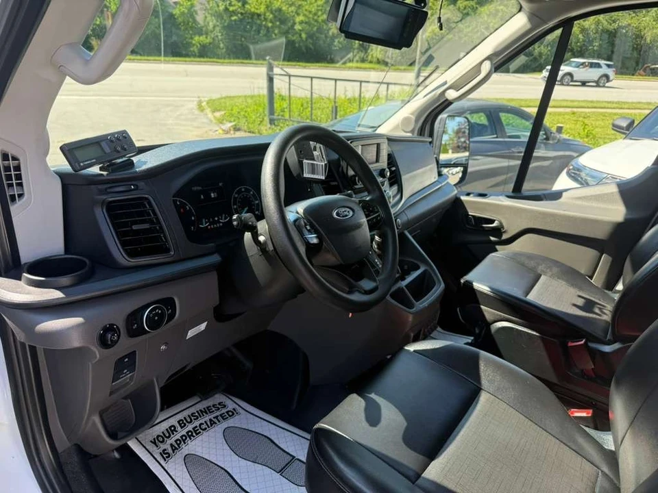 2023 Ford Transit - Image 24 of 31
