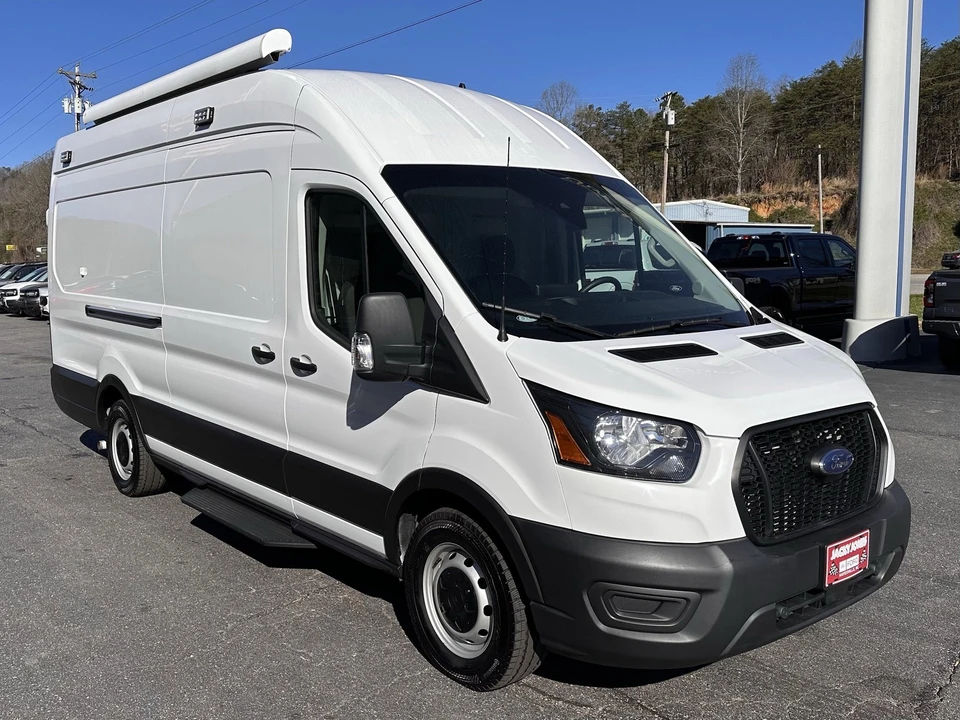 2023 Ford Transit - Image 4 of 30