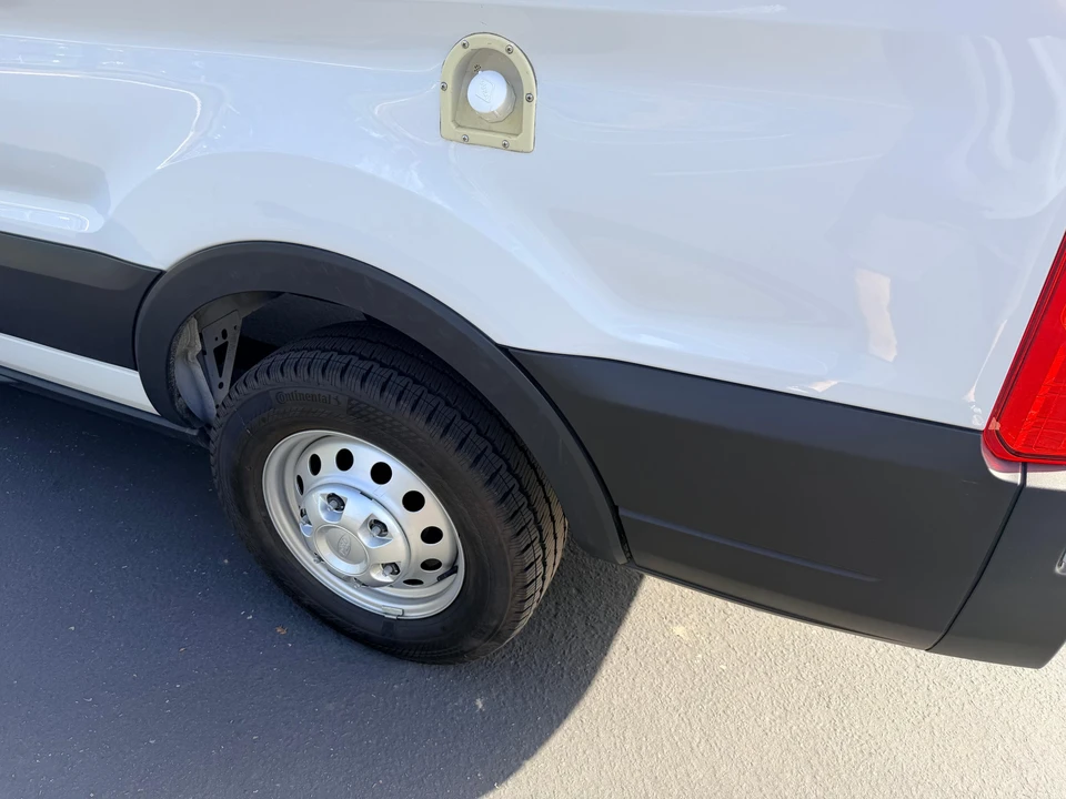 2023 Ford Transit - Image 17 of 31